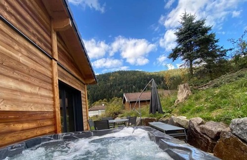 Rochesson Ski Chalet | Les Chalets Perce Neige & Jacuzzi Privatif