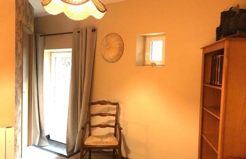 Saint-Vincent-Rive-d'Olt Bed & Breakfast | Les Chambres du Prieuré