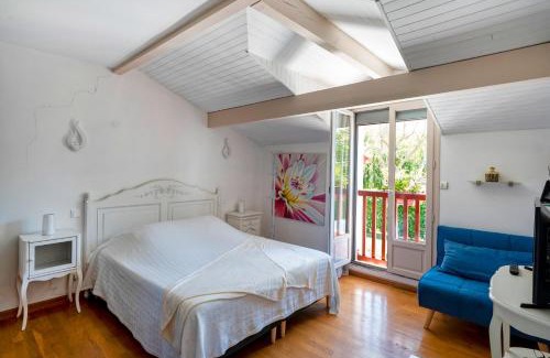 Ustaritz Bed & Breakfast | Les Chambres D'arrauntz