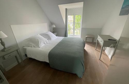 Pernes-les-Boulogne Bed & Breakfast | Les Chambres de Souverain Moulin