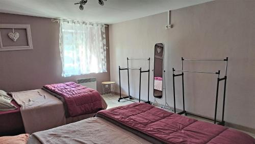 Mauleon Bed & Breakfast | Les Chambres d'Isa, 15km du Puy du Fouu