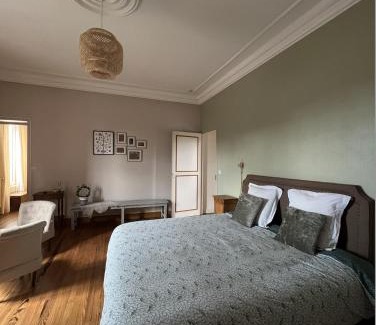 Vierville-sur-Mer Bed & Breakfast | Les chambres d'Omaha Beach Etablissement avec deux chambres d'hôtes, petit-déjeuner compris fait-maison et produits locaux