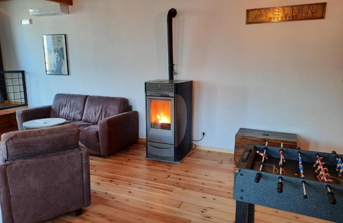 Les Ternes Apartment | les chambres de la cour (gite)