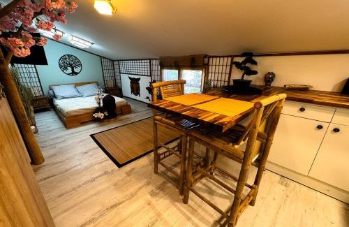 Sainte-Marie-la-Mer House | Les Chambres de Paulette a thème LA ZEN