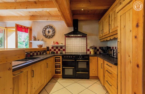 Marthod House | LES CHAMPERONS - MARTHOD