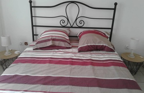 Cernoy-en-Berry Apartment | LES CHAMPS