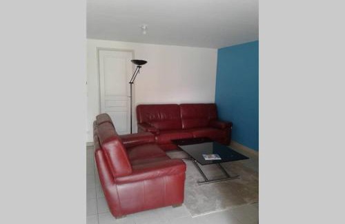 Cernoy-en-Berry Apartment | LES CHAMPS