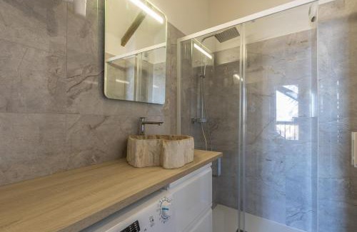 Saint-Leger-les-Melezes Apartment | Les Chardons - Apt duplex vue montagne