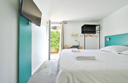Saint-Aubin Hotel | Les Chevaliers des Balances