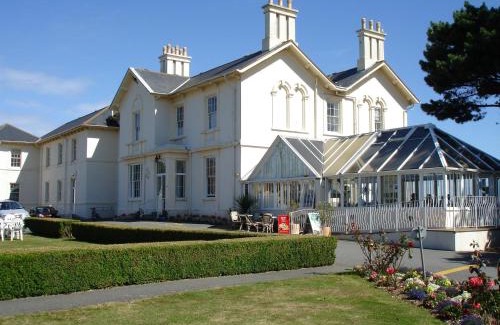 St. Peter Port Hotel | Les Cotils