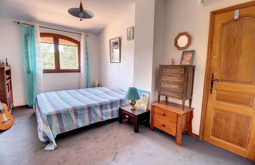 Les Arcs-sur-Argens Bed & Breakfast | Les Croisières