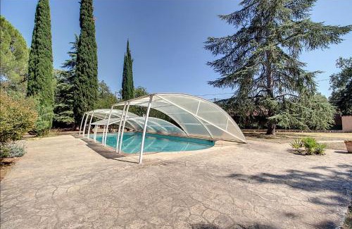 Les Arcs-sur-Argens Bed & Breakfast | Les Croisières