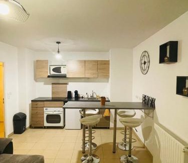 Saint-Mauront Apartment | Les docks libres sud