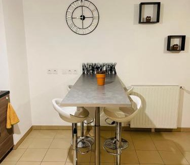 Saint-Mauront Apartment | Les docks libres sud