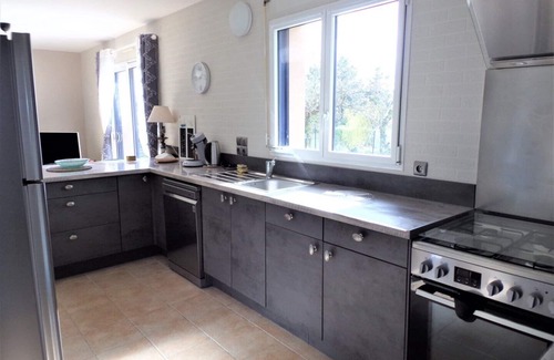 Locmaria-Plouzane House | Les embruns de kerfily, house 10 minutes from the beach in brittany - ideal for families