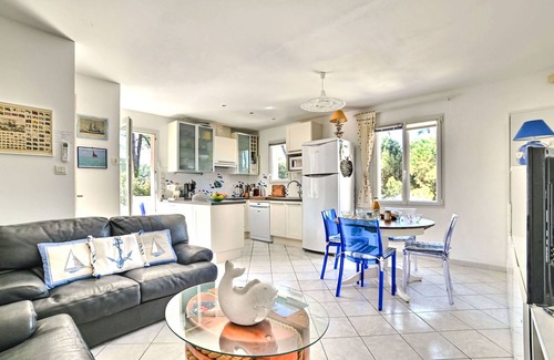 Domino House | Les Epinouses by Interhome