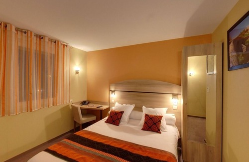Savigneux Hotel | Les Etoiles du Forez