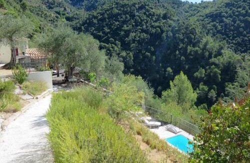 L'Escarene House | Les Figaires