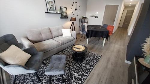 Bischwihr Apartment | "Les Gîtes côté Blind" tout confort proche Colmar