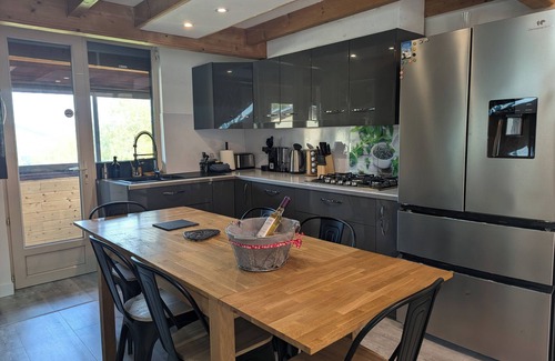 Saint-Pierre-dels-Forcats Apartment | Les Gentianes, Apartment at the foot of the slopes in Saint Pierre Dels Forçats