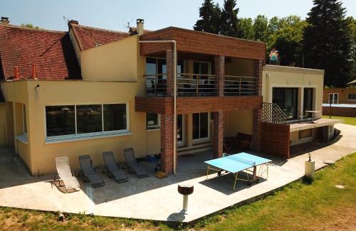 Saint-Denis-d'Authou House | Les gites de la maison lierue