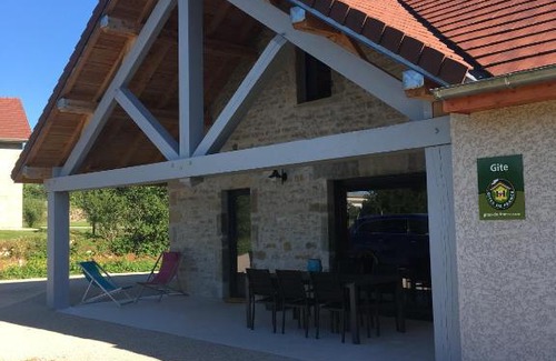 Granges-sur-Baume House | Les Gites des Hautes Roches