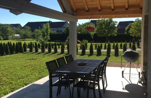 Granges-sur-Baume House | Les Gites des Hautes Roches