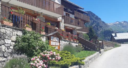 Champagny-en-Vanoise Hotel | Les Glières - Champagny-en-Vanoise