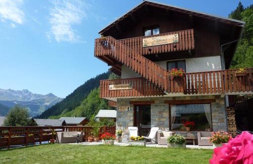 Champagny-en-Vanoise Hotel | Les Glières - Champagny-en-Vanoise