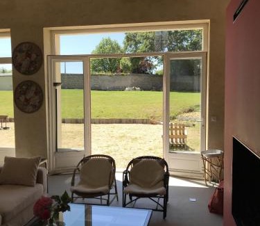 Bernieres-sur-Mer Bed & Breakfast | Les Granges Pelloquin