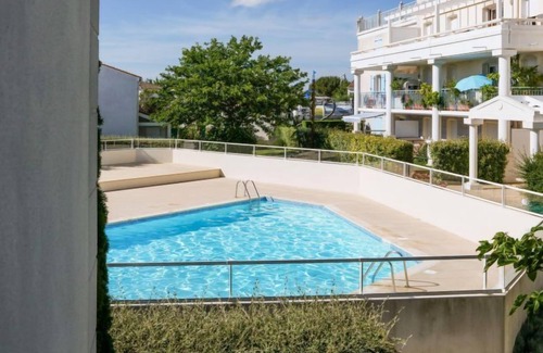 Vaux-sur-Mer House | Les Hautes Folies by Interhome