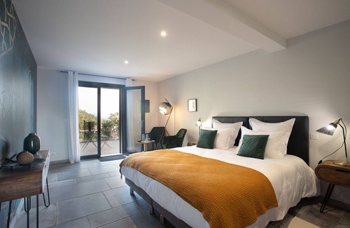 La Motte Bed & Breakfast | Les Hauts Du Peireguier