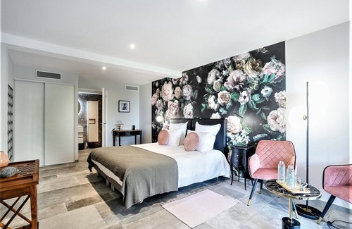 La Motte Bed & Breakfast | Les Hauts Du Peireguier