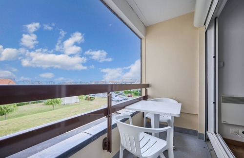 Courseulles-sur-Mer Apartment | Les Hirondelles - 800 m de la plage