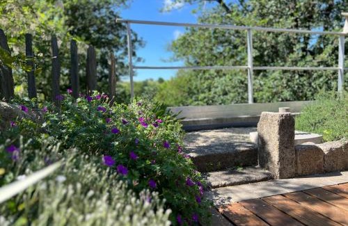 Montfaucon-Montigne Apartment | Les Iris - Maison chaleureuse, proche Puy du Fou, Clisson, vignobles Nantais
