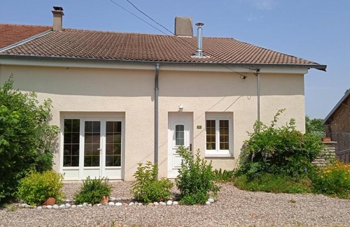 Montcharvot House | Les Jardins des 3 Provinces- Gîte