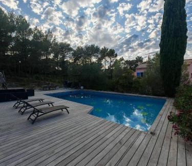 Saint-Gely-du-Fesc Apartment | Les jardins du sud