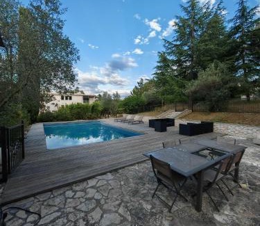 Saint-Gely-du-Fesc Apartment | Les jardins du sud