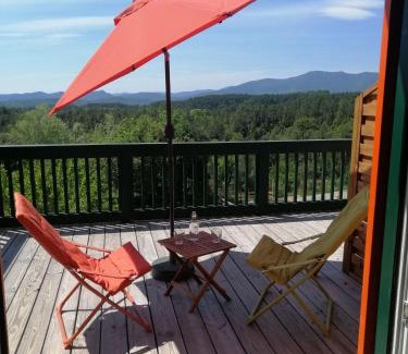 Saint-Genest-de-Bauzon Bed & Breakfast | LES JARDINS CELESTES