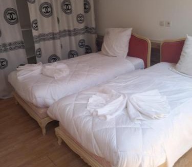 Romilly-sur-Seine House | Les Jardins Secrets