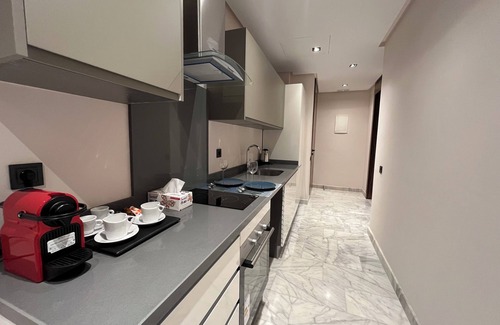 RACINE EXTENSION Apartment | Les Joyeux Luxury Suites & Appart