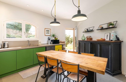 Saint-Didier-au-Mont-d'Or Villa | Les Lavandes, cosy house with garden, pool and view