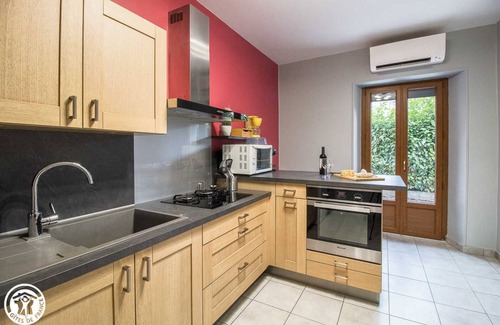 Jassat House | Les Lacs - Murol - Gîte