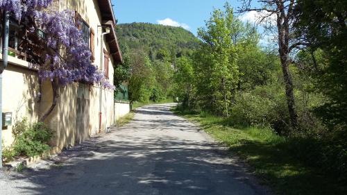 Montjay Apartment | les lavandes
