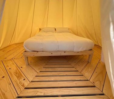 Verneuil Cabin | Les logements insolites de la Base Nautique