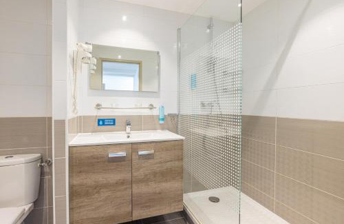 Aix-les-Bains City Center Apartment | Les Loges du Park