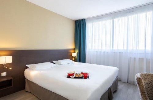 Aix-les-Bains City Center Apartment | Les Loges du Park