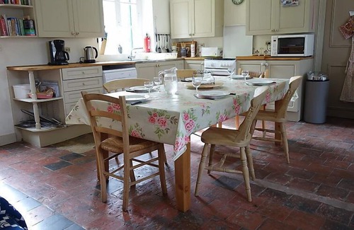 Tour-en-Bessin House | Les Londes by Interhome