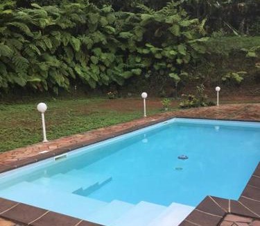 Saint-Joseph House | Les Lucioles 1 Beau T2 en forêt tropicale avec accès piscine