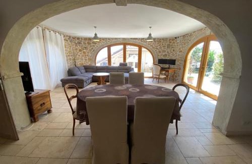 Grilly Bed & Breakfast | Les Lumières de Genève